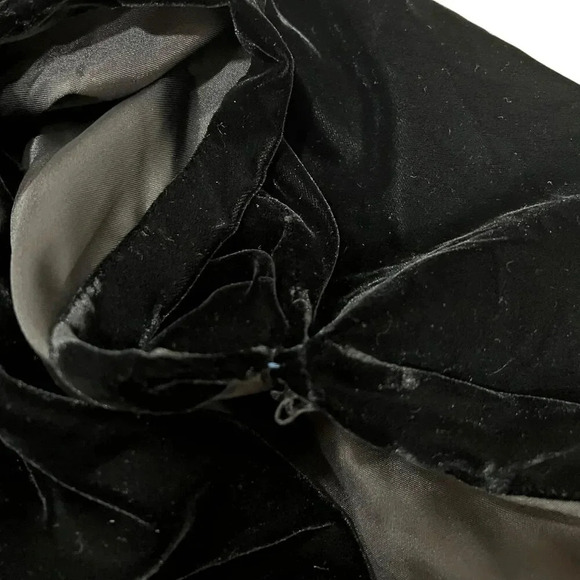 Dave & Johnny Black Velvet Front Slit Appliqué Halter Maxi Dress 10 - Picture 4 of 5